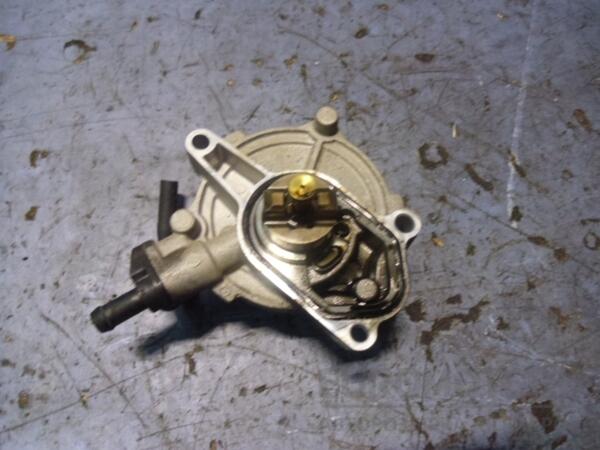 Вакуумный насос Hyundai Matrix 1.5crdi 2001-2010 288102A100 48864 - 2