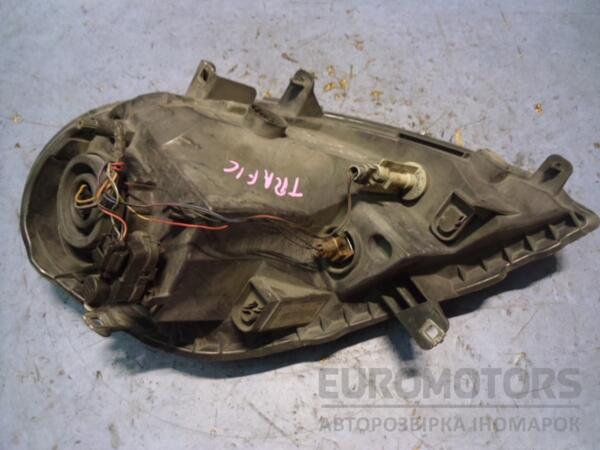 Фара правая (білий поворотник 06-) Renault Trafic 2001-2014 8200701356 49058 - 2