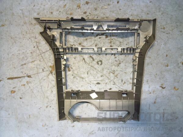 Накладка центральній консолі Opel Astra (H) 2004-2010 13141089 49297 - 2