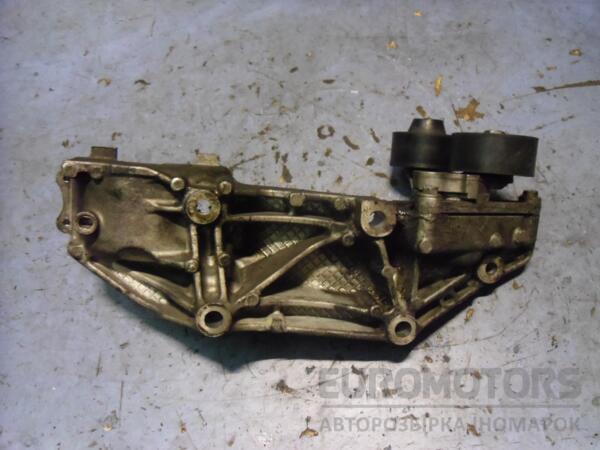 Кронштейн генератора и компрессора Renault Trafic 2.0dCi 2001-2014 117103703R 49918 - 2