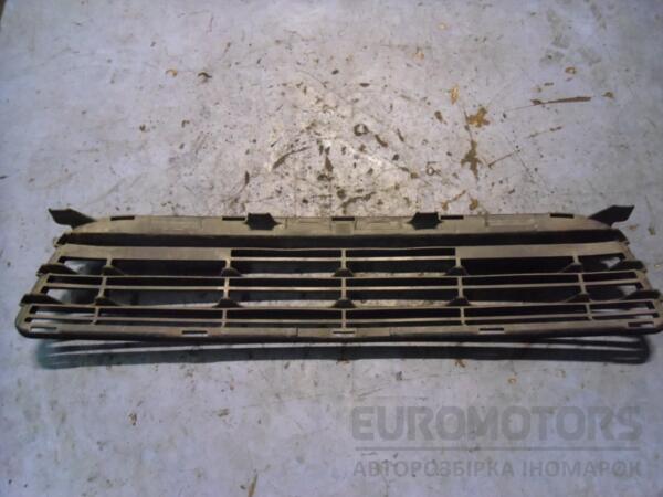 Решітка переднього бампера центральна Toyota Corolla (E12) 2001-2006 5311213010 50171 - 2