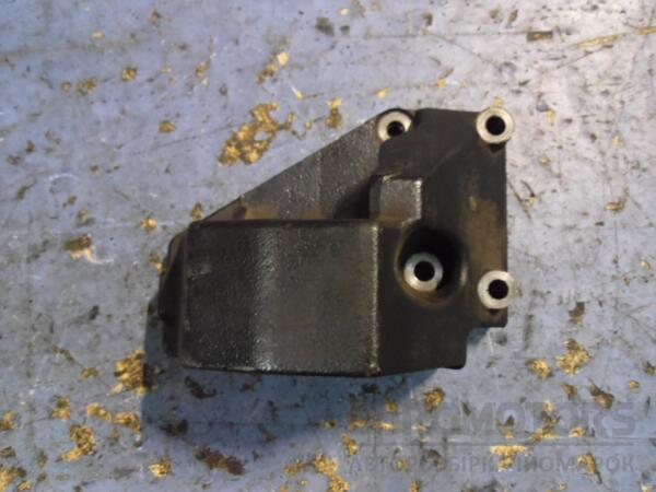 Кронштейн промежуточного вала Fiat Grande Punto 1.4 T-Jet 16V Turbo 2005 55209178 51330 - 2