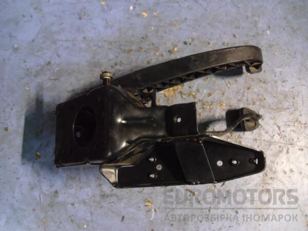 Педальный узел (педаль сцепления, педаль тормоза) VW Transporter (T4) 1990-2003 701721315B 51571 - 2