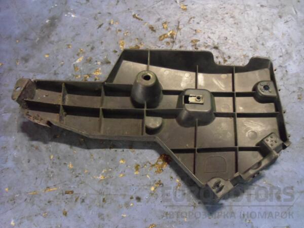 Кронштейн бампера передній правий 03- Renault Master 1998-2010 8200409288 51630 - 2