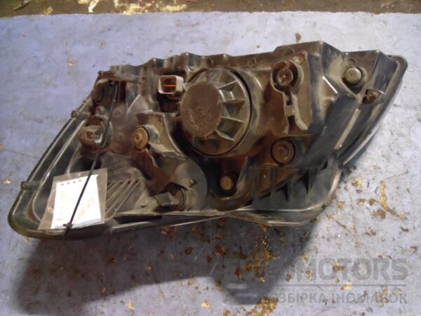 Фара правая (темна 09-) Kia Rio 2005-2011 921021G600 51656 - 2