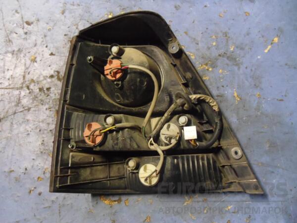 Ліхтар правий -05 Kia Sorento 2002-2009 924023 52220 - 2