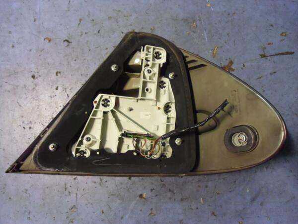 Фонарь левый наружный -06 Mercedes E-class (W211) 2002-2009 A2118200364 52461 - 2