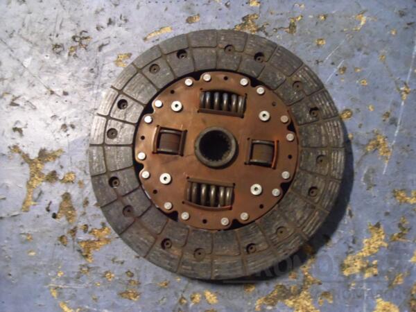 Диск сцепления Mitsubishi Lancer IX 1.6 16V 2003-2007 DN016 52977 - 2