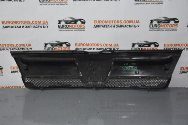 Решітка радіатора Citroen Jumper 2002-2006 1304703070 54363 - 2