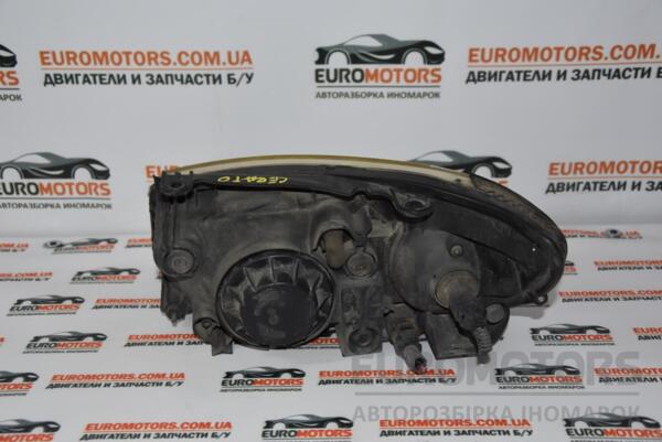 Фара правая (-07) Kia Cerato 2004-2008 921022F0 56263 - 2