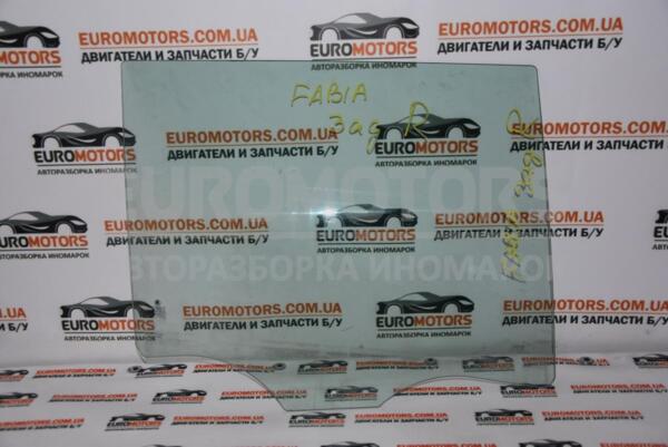 Стекло двери заднее правое Skoda Fabia 2014 6V9845206A 57017 euromotors.com.ua