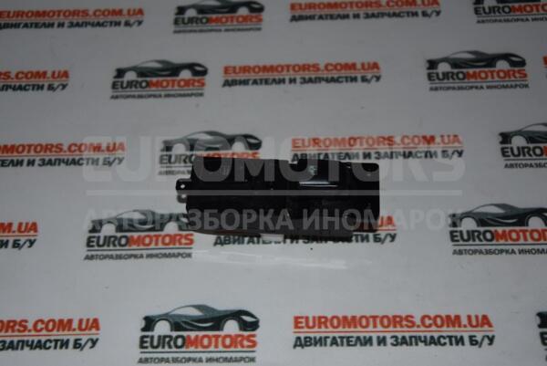 Кнопка стеклоподъемника передняя правая Hyundai Sonata (V) 2004-2009 202004583 57032  euromotors.com.ua
