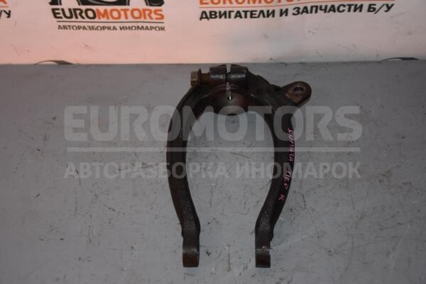 Вилка крепления амортизатора передняя правая Hyundai Sonata (V) 2004-2009 546823K000 57432 euromotors.com.ua