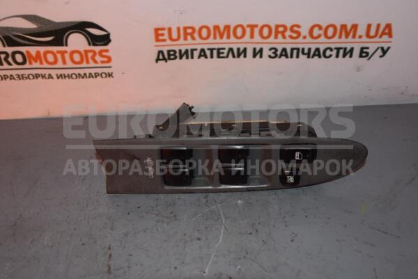 Блок управління склопідйомниками передній лівий Toyota Avensis Verso 2001-2009 8404044030 57732  euromotors.com.ua