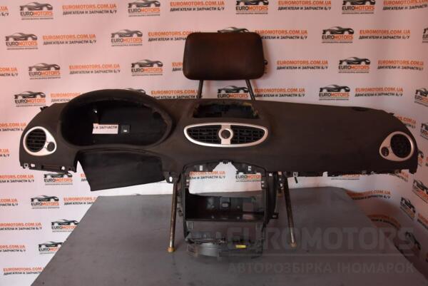 Торпедо під Airbag Renault Clio (III) 2005-2012 8200407587 58094 - 2