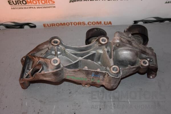 Кронштейн генератора Nissan Navara 2.3dci 2015 117107563R 58204 - 2