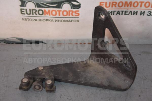 Ролик двері бічної зсувними правий нижній Renault Trafic 2001-2014 7700312012 60213  euromotors.com.ua