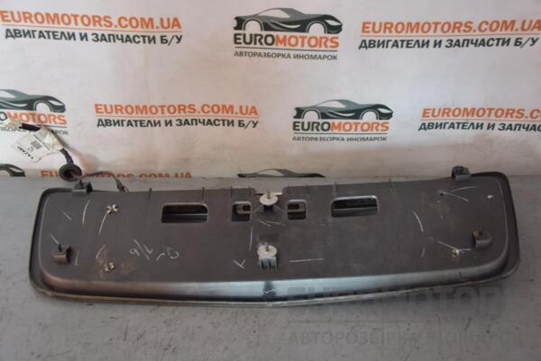 Накладка крышки багажника Nissan Primera (P12) 2002-2007 84810AU300 60748 - 2
