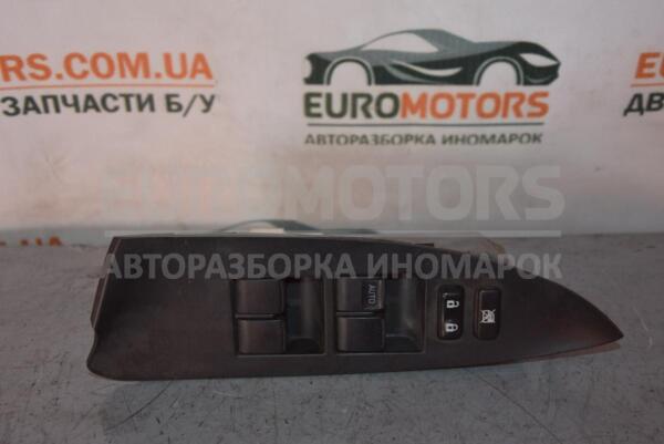 Блок управления стеклоподъемниками передний левый Toyota Rav 4 2006-2013  60771  euromotors.com.ua