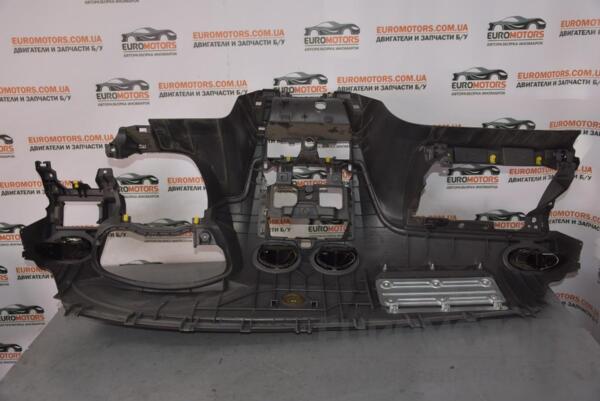Торпедо под Airbag ( передняя панель ) Ford Focus (II) 2004-2011 4M51A04320AAW 61212 - 2