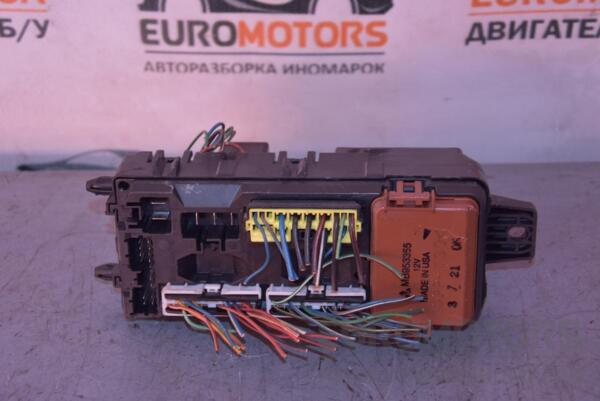 Блок предохранителей Mitsubishi Space Star 1998-2004 MR318828 61387 - 2
