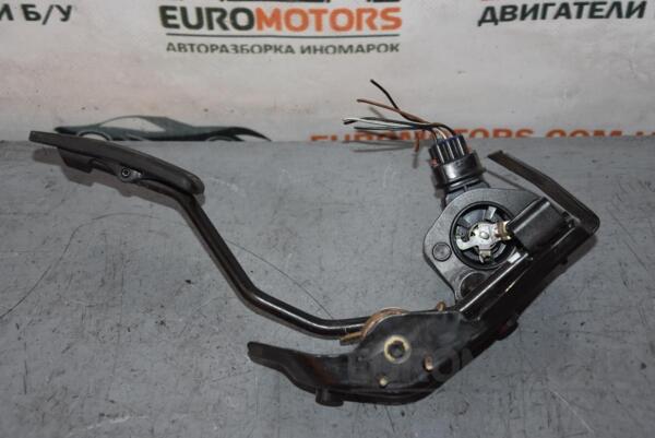 Педаль газу електро метал Toyota Corolla (E12) 2001-2006 8928152021 61623 - 2