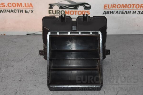 Дефлектор повітряний центральний Mercedes Vito (W638) 1996-2003 61800 - 2