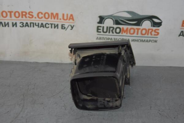 Дефлектор повітряний правий Mercedes Vito (W638) 1996-2003 6388310760 62198 - 2