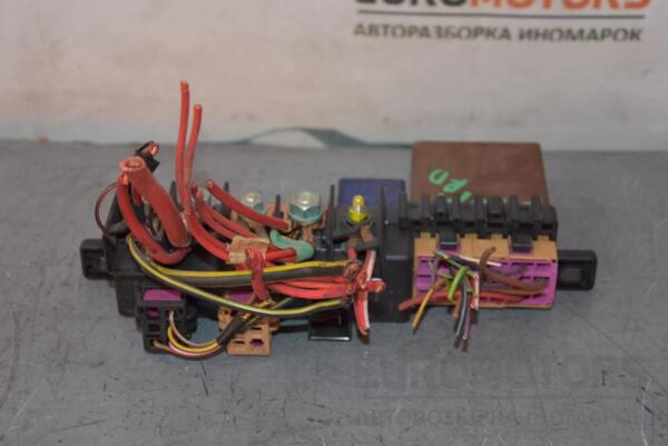 Блок предохранителей Audi A6 (C5) 1997-2004 8L0941822A 62301 - 2