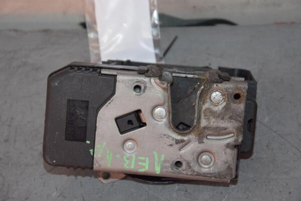 Замок двері задній лівий середній електро 8 пинов Renault Trafic 2001-2014 8200282303 62548 - 2