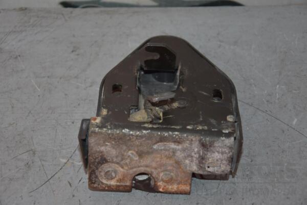 Замок двері задньої правої нижній механ Renault Trafic 2001-2014 62552 - 2
