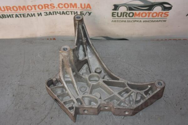 Кронштейн двигателя правый VW Golf 1.6tdi, 2.0tdi (VI) 2008-2013 03L199207 62903 - 2