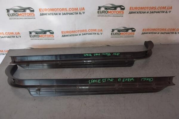 Накладка порога передня ліва внутрішня Mitsubishi Space Star 1998-2004 MR262169 63197 - 2