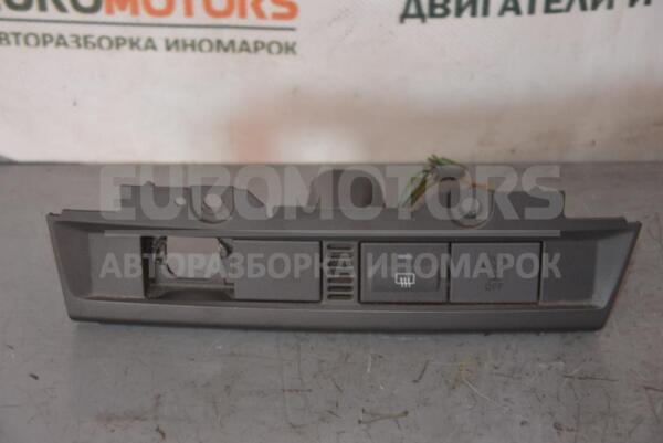 Кнопка обогрева заднего стекла Ford Focus (II) 2004-2011 3M5T18C621AD 63284-01