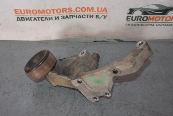 Кронштейн генератора Hyundai H1 2.5crdi 1997-2007 374724A000 63436 - 2