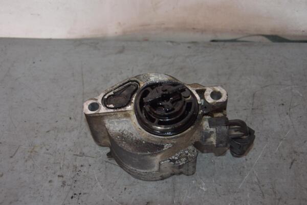 Вакуумний насос Ford Focus 1.6tdci (II) 2004-2011 63539 - 2