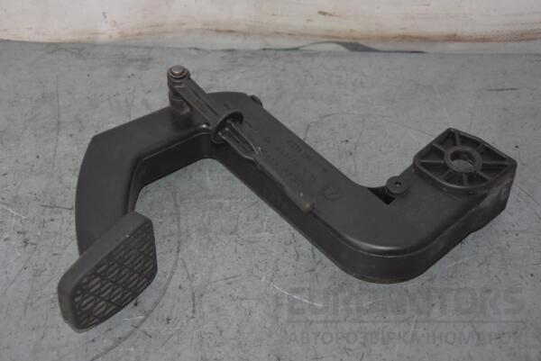 Педаль сцепления пластик Mercedes Vito (W639) 2003-2014 A6382900516 63896 - 2