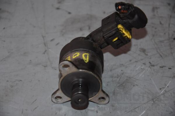 Клапан давления топлива в ТНВД Fiat Doblo 1.3MJet 2000-2009 0928400825 65207 - 2