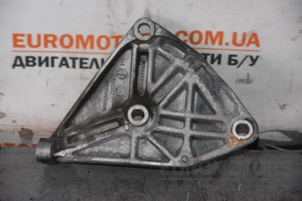 Кронштейн кріплення кондиціонера Renault Sandero 1.6 8V 2007-2013 8200419518 65238 - 2