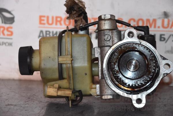 Насос гідропідсилювача керма (ГУР) з бачком Mazda 6 2.0di 2002-2007 Gr3d 65934 - 2
