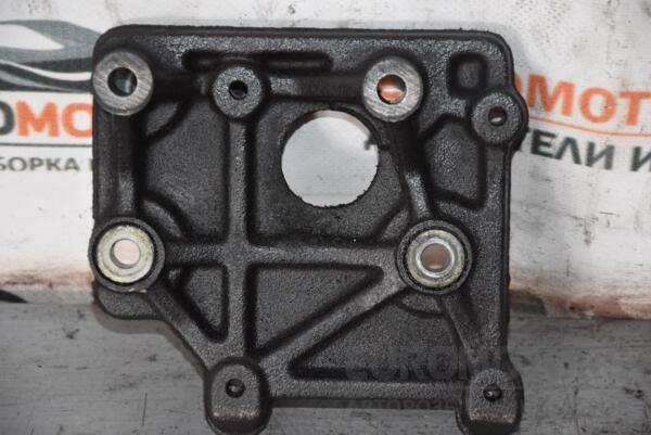 Кронштейн кондиционера Mazda 6 2.0di 2002-2007 66616 - 2