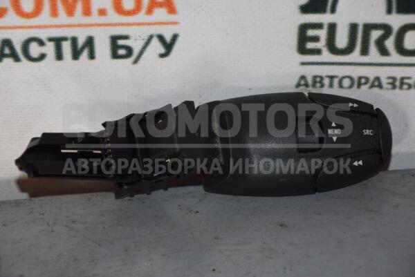 Підрульовий перемикач магнітоли правий Citroen Xsara Picasso 1999-2010  67382  euromotors.com.ua