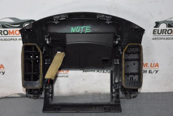 Консоль центральная в торпедо Nissan Note (E11) 2005-2013 682609U06B 67795 - 3