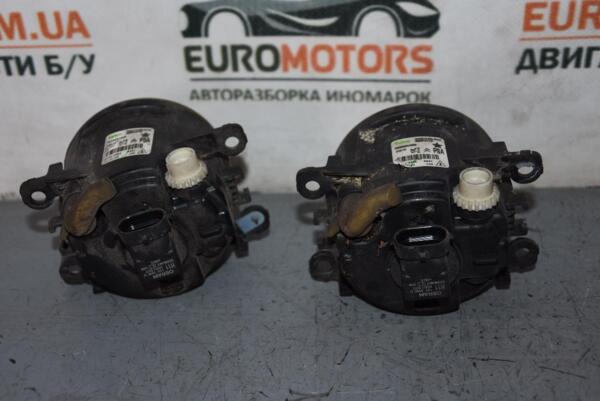 Фара противотуманная левая=правая 04- Citroen C5 2001-2008 9650001680 67889 - 2