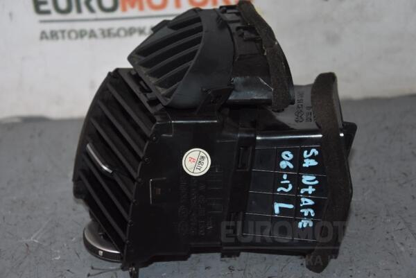 Дефлектор повітряний бічній лівий Hyundai Santa FE 2006-2012 974902B000 68356 - 2