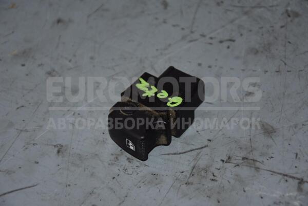 Кнопка стеклоподъемника задняя правая Hyundai Getz 2002-2010  68512  euromotors.com.ua