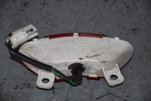 Плафон салонний лівий Hyundai Tucson 2004-2009 926302 68636 - 2