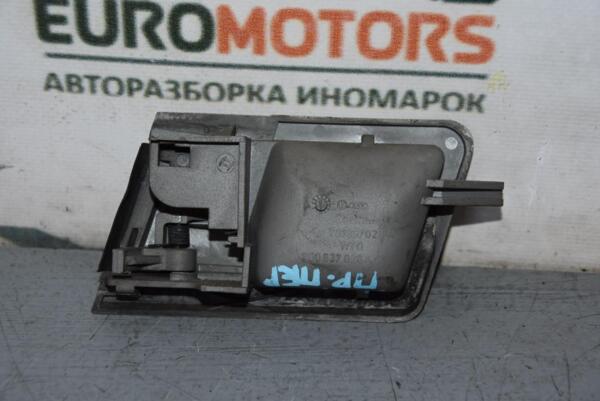 Ручка двері внутрішня передня права VW Transporter (T4) 1990-2003 701837020A 69369 - 2