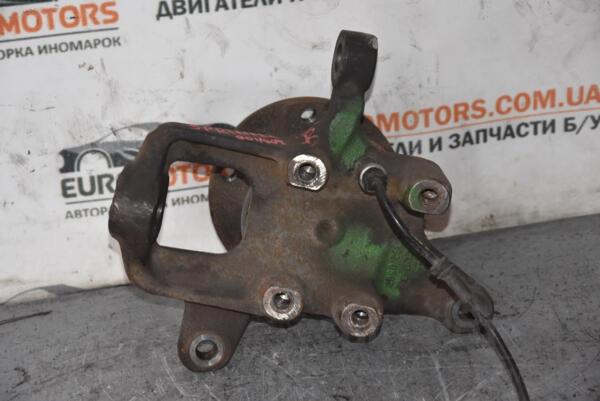 Поворотний кулак передній правий c ABS (двухкатковий, спарка) Mercedes Sprinter (901/905) 1995-2006 A9043320502 70664 - 2