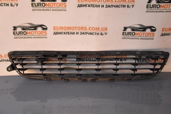 Решітка в бампер центальной Opel Zafira (B) 2005-2011 13124978 71069 - 2